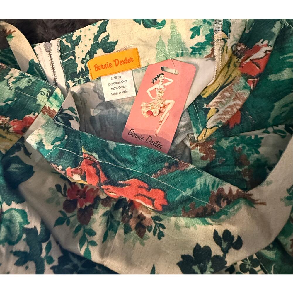 NWT Bernie Dexter Swing Dress